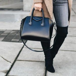 Givenchy Small Antigona black satchel (like new)!